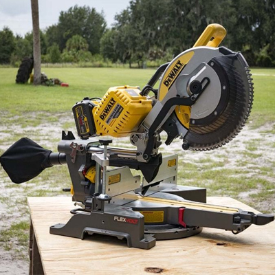 Dewalt Cordless Mitre Saws