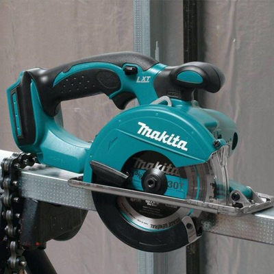 Cordless Metal Cutting Saws