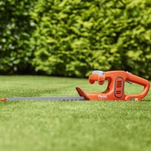 Flymo Cordless Trimmer Hedge Cutters