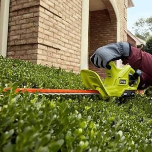 Ryobi Cordless Trimmer Hedge Cutters
